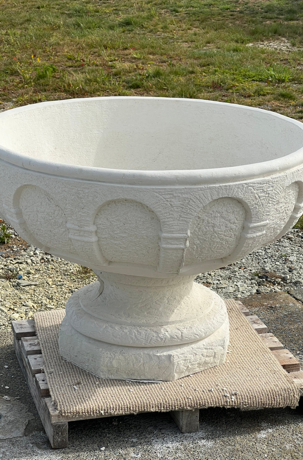 Faraway Garden Abbey Planter