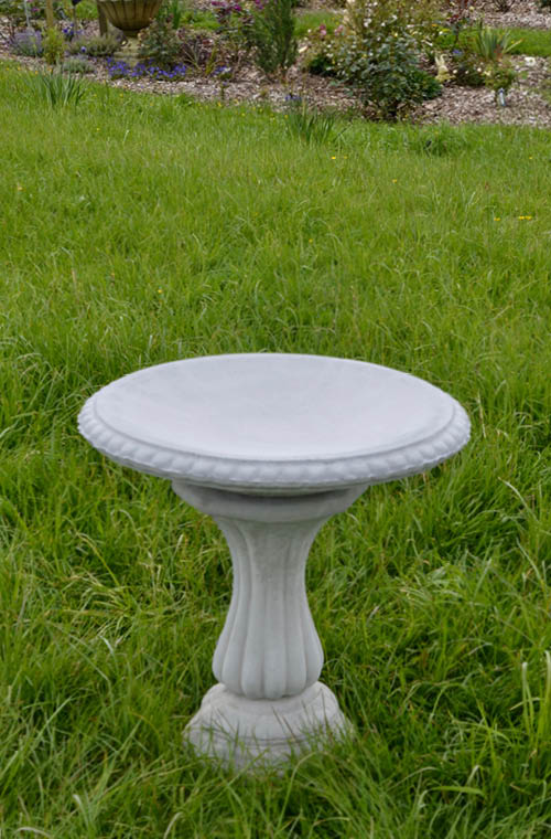 The Faraway Garden Tudor Bird Bath is a small, elegantly shaped bird bath with elaborate fluting on pedestal and a generous, edged bowl. A beautiful addition to any garden setting; whether in a more formal rose garden or nestled in a rambling herbaceous border.