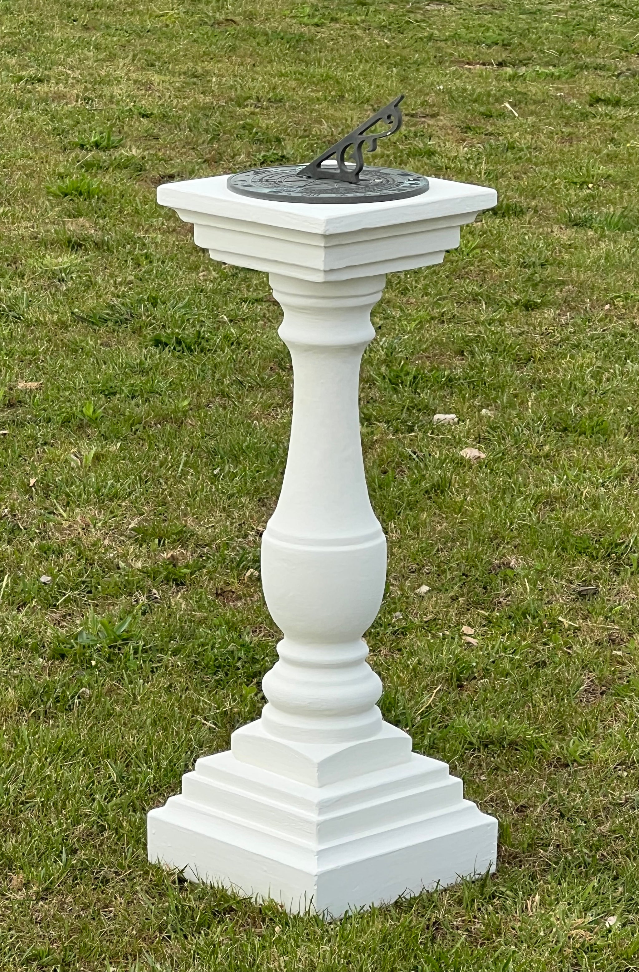 Faraway Garden Aven Sundial