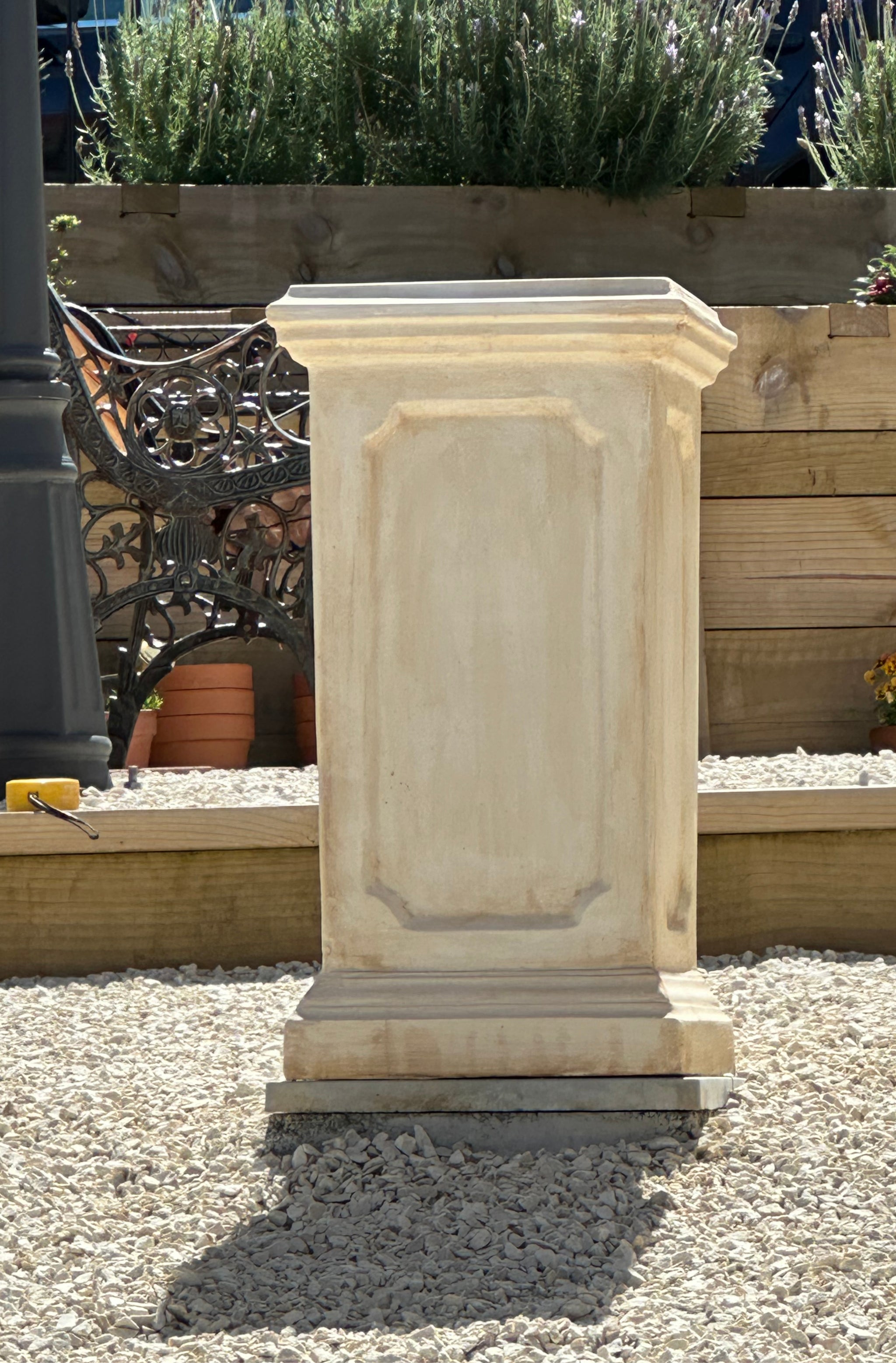 Faraway Garden Navona Pedestal